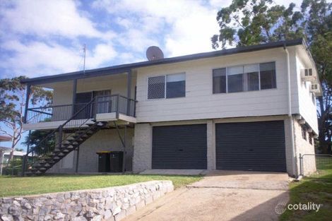 4 Ferguson Cres, West Gladstone, QLD 4680