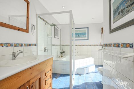 Property photo of 53 Captain Sturt Parade Hindmarsh Island SA 5214