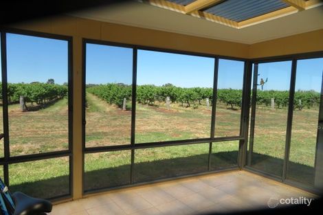 Property photo of 5 Emu Court Moama NSW 2731