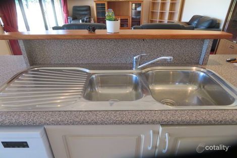 Property photo of 5 Emu Court Moama NSW 2731