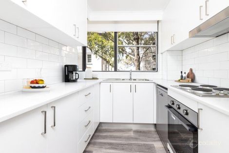 Property photo of 2D/15-19 Onslow Avenue Elizabeth Bay NSW 2011