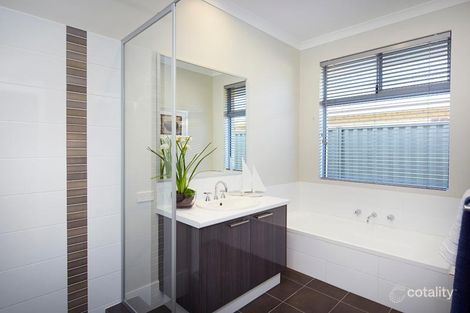 Property photo of 76 Ballyneal Loop Dunsborough WA 6281