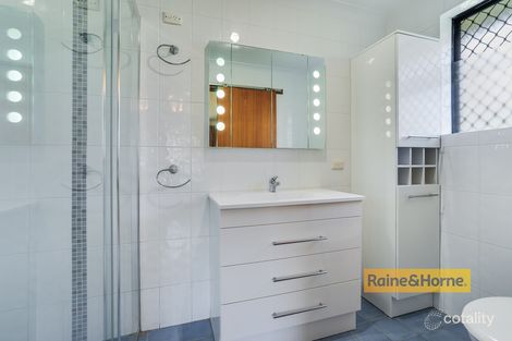 8 Haynes Ave, Umina Beach, NSW 2257