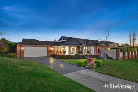 Property photo of 16 Parkwood Rise Ringwood North VIC 3134