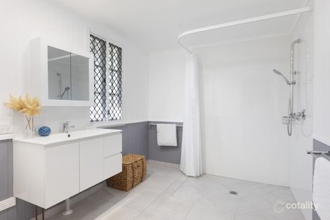 Property photo of 25 Dagmar Street The Range QLD 4700