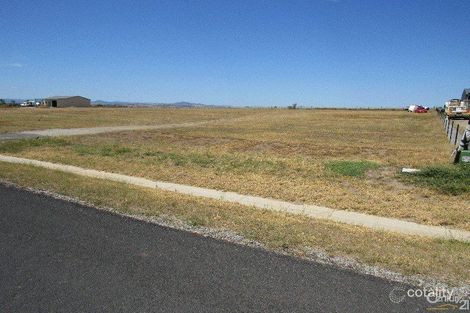 Property photo of 13 Rodeo Drive Hillvue NSW 2340