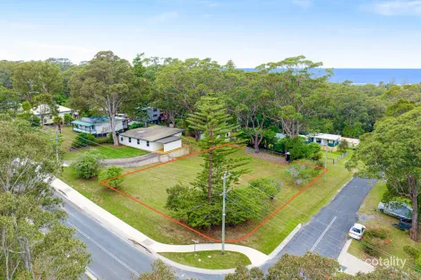 68 Trafalgar Rd, Tuross Head, NSW 2537