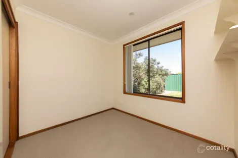 Property photo of 16 St Georges Terrace Dubbo NSW 2830