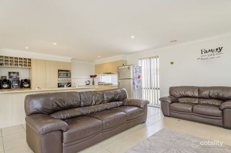 Property photo of 7 Bentley Drive Deer Park VIC 3023