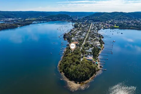 Property photo of 12 Albany Street Point Frederick NSW 2250