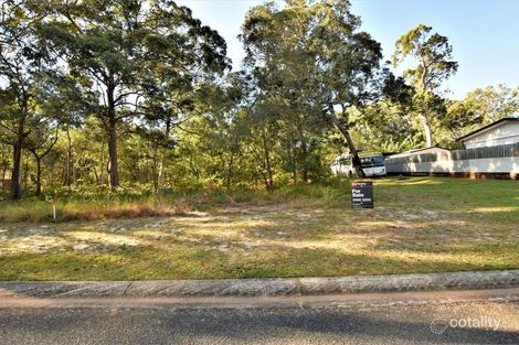 17 Shore St, Russell Island, QLD 4184