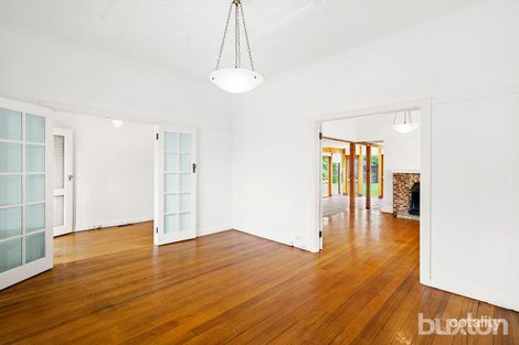 Property photo of 198 Thomas Street Hampton VIC 3188