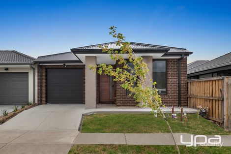 29 Railway Ave, Donnybrook, VIC 3064