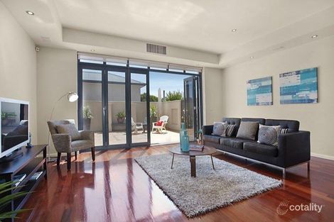 Property photo of 2/1 Violet Street Essendon VIC 3040