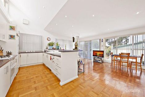 Property photo of 6 Jay Avenue Belfield NSW 2191
