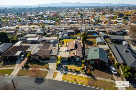 Property photo of 8 Donelly Avenue West Wodonga VIC 3690