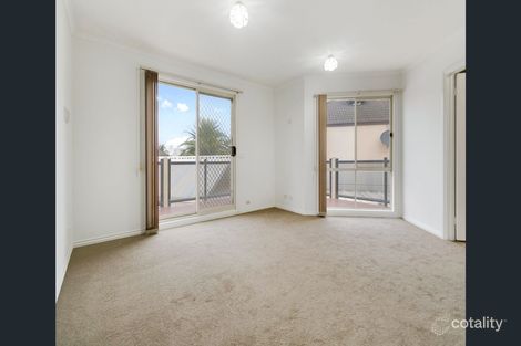 Property photo of 17 Inner Harbour Drive Patterson Lakes VIC 3197