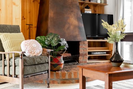 Property photo of 23 Mirning Crescent Aranda ACT 2614