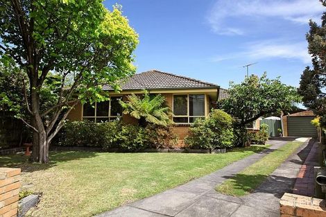 35 Magnolia Ave, Bentleigh East, VIC 3165