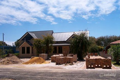 Property photo of 10 Karinga Road Abbey WA 6280