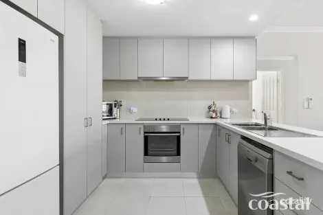 Property photo of 4/2 McDougal Way Baldivis WA 6171