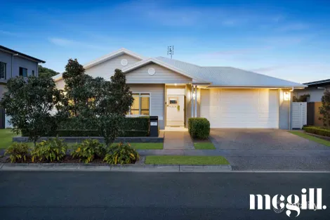 Property photo of 19 Chelsea Place Baringa QLD 4551