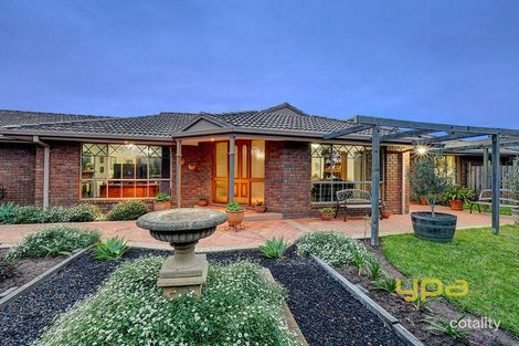 13 Ketwick Ct, Sydenham, VIC 3037