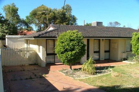 40 Camberwarra Dr, Craigie, WA 6025