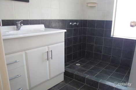 Property photo of 19 Azure Lane Warnbro WA 6169