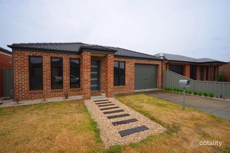 36 Ashwood Gdns, Mitchell Park, VIC 3355