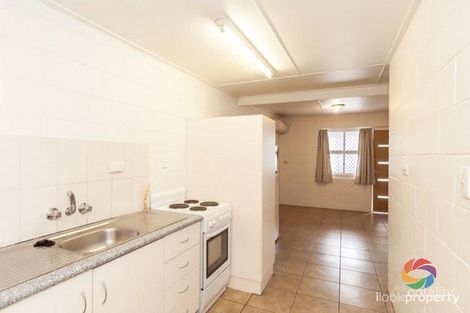 3/10 View St, West Gladstone, QLD 4680