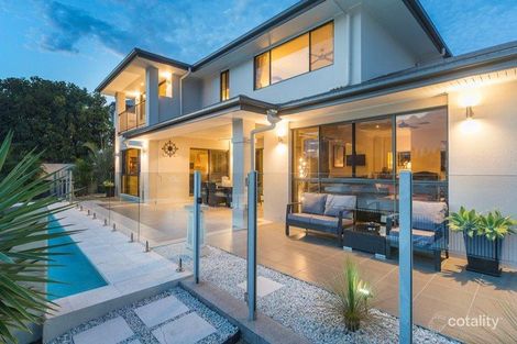 Property photo of 12 Parkview Place Helensvale QLD 4212