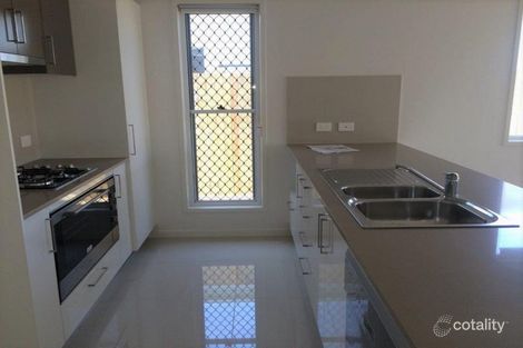 Property photo of 32 Ruby Crescent Meridan Plains QLD 4551