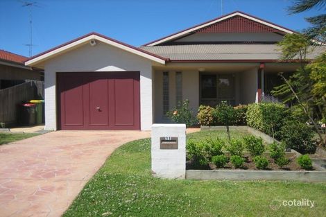 2122 Hillside Cct, Cranebrook, NSW 2749