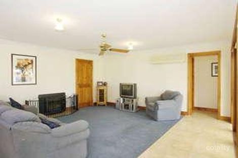 Property photo of 32 Greenfields Drive Moriac VIC 3240