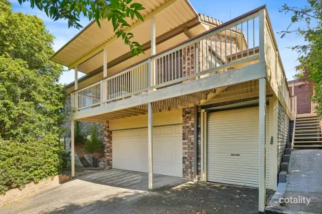 24 PEARCE DR, COFFS HARBOUR, NSW 2450