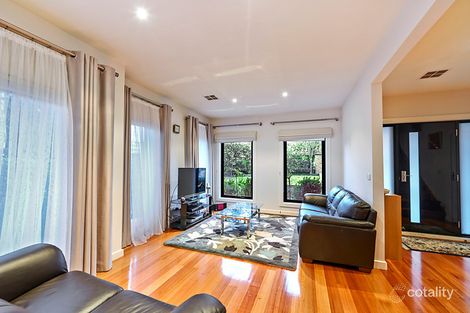 Property photo of 51 Tucker Road Bentleigh VIC 3204