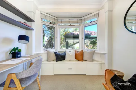 Property photo of 8 Lloyd Avenue Cremorne NSW 2090