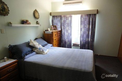 Property photo of 43 Circular Way Trunding QLD 4874