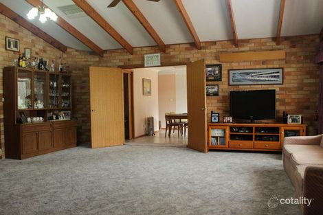 Property photo of 21 Colony Crescent Dubbo NSW 2830