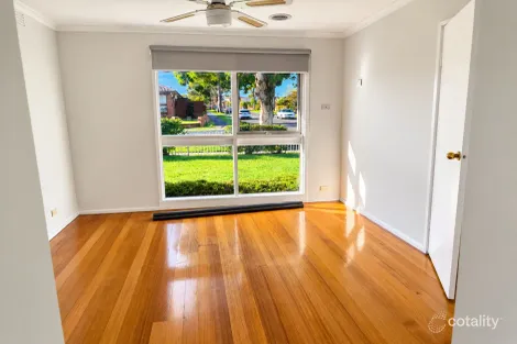 Property photo of 19 Camdale Parade St Albans VIC 3021