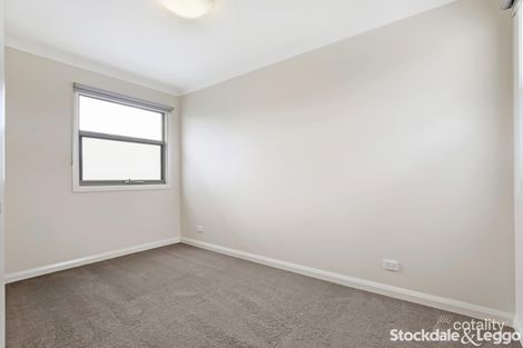 Property photo of 1/92 Cheddar Road Reservoir VIC 3073