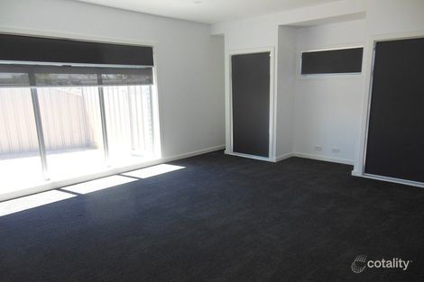 Property photo of 1 Ritchie Court Horsham VIC 3400