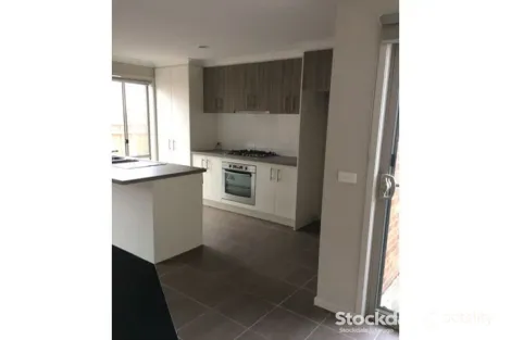 Property photo of 2/17 Bank Street Traralgon VIC 3844
