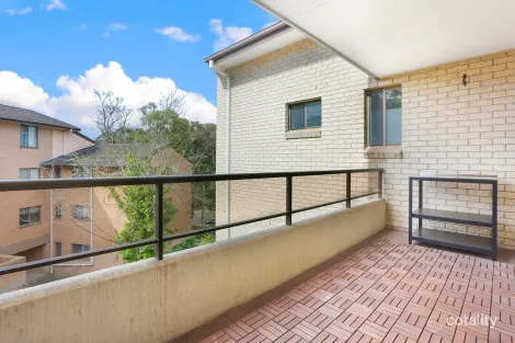 Property photo of 13/38-40 Doomben Avenue Eastwood NSW 2122