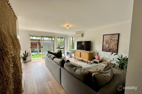 Property photo of 3 Jenail Place Horsley NSW 2530