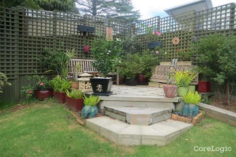 50 Stones Rd, Mount Kembla, NSW 2526