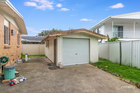 Property photo of 28 Tahiti Avenue Palm Beach QLD 4221