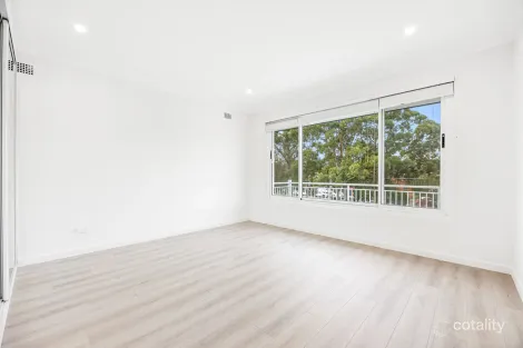 Property photo of 10 Lynwood Street Blakehurst NSW 2221