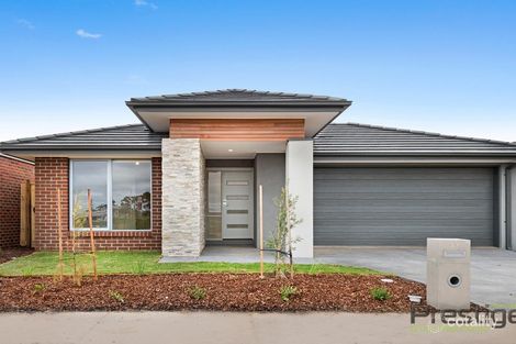 27 Winscombe Rd, Werribee, VIC 3030